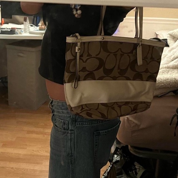 Coach Cream and Brown Mini Bag - Picture 5 of 5